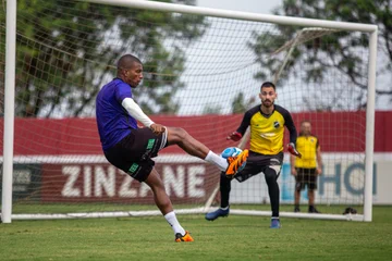 Curtinhas: só o ABC não se ajuda, futuro do América, estreia de Fucks e mais