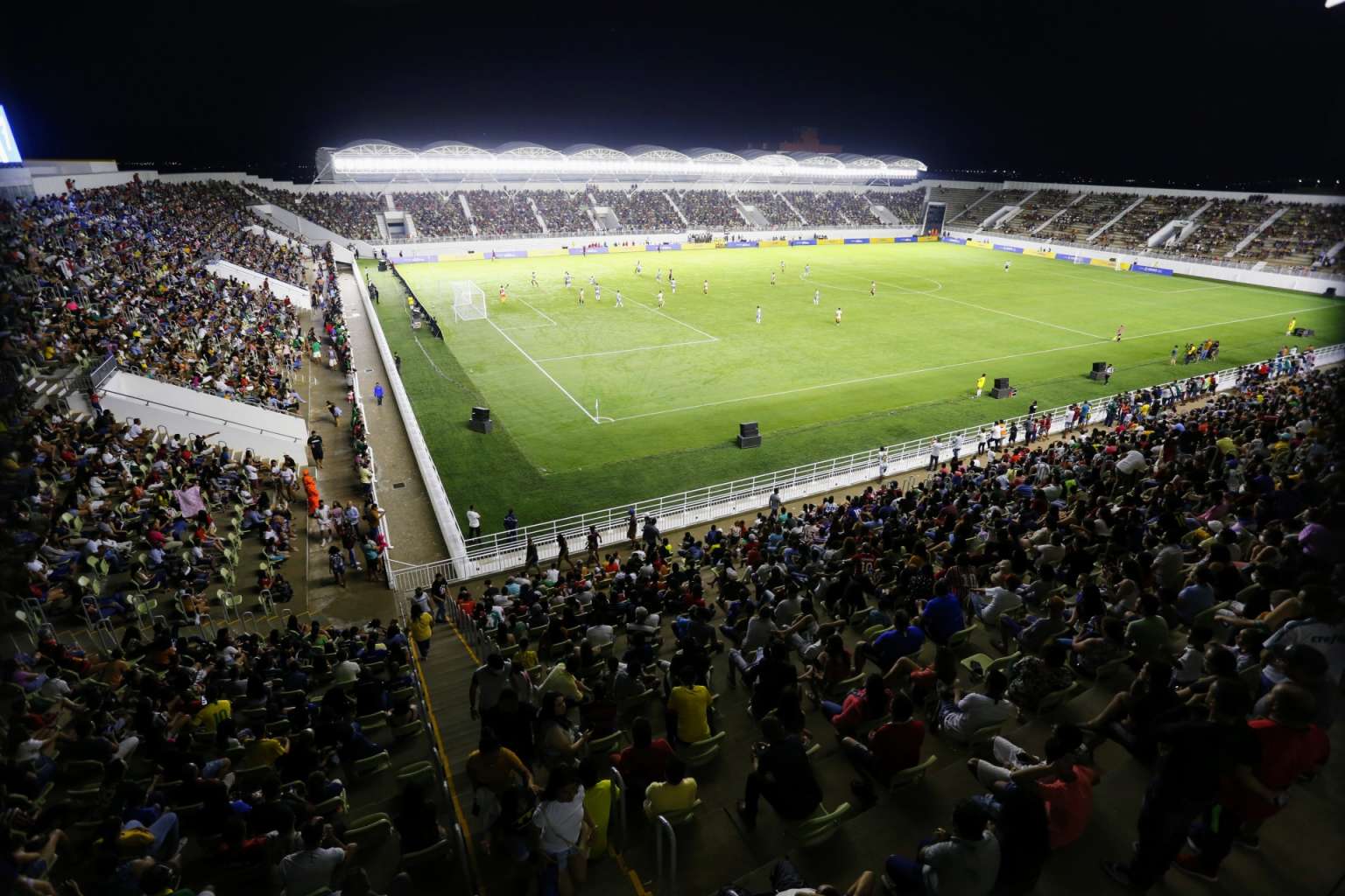 Curtinhas em dia de muitas novidades no futebol