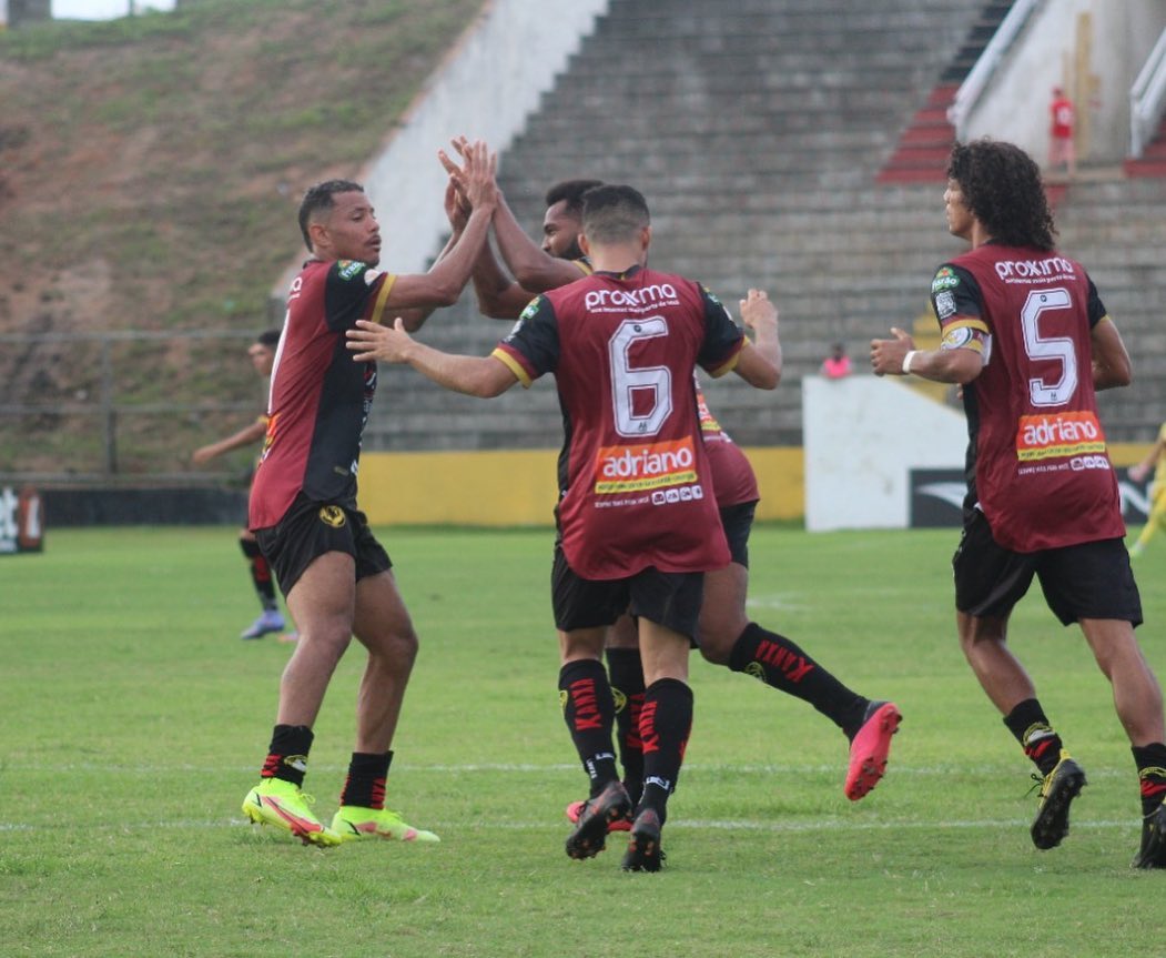 Globo aproveita desfalques do América, faz grande jogo e vence de virada o clássico em Ceará-Mirim